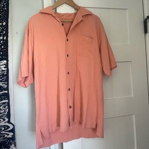 peach button up